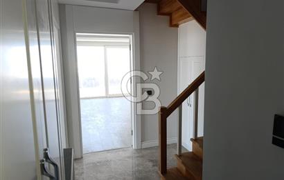 KUŞKAVAĞI’NDA MUHTEŞEM DENİZ MANZARALI SATILIK  3+1 DUBLEX DAİRE 190 M2 