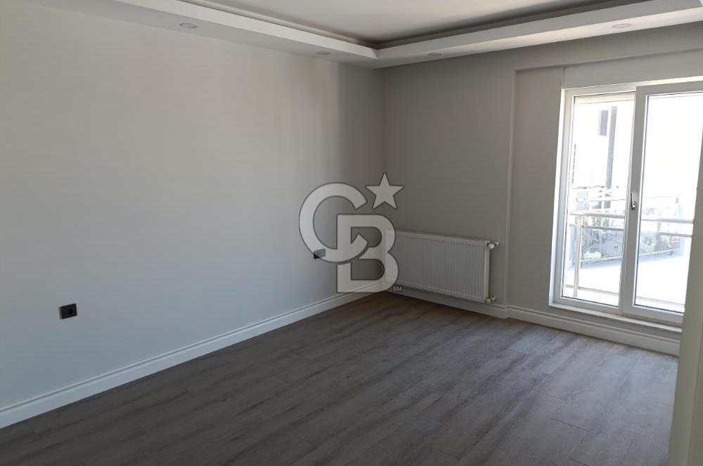 KUŞKAVAĞI’NDA MUHTEŞEM DENİZ MANZARALI SATILIK  3+1 DUBLEX DAİRE 190 M2 