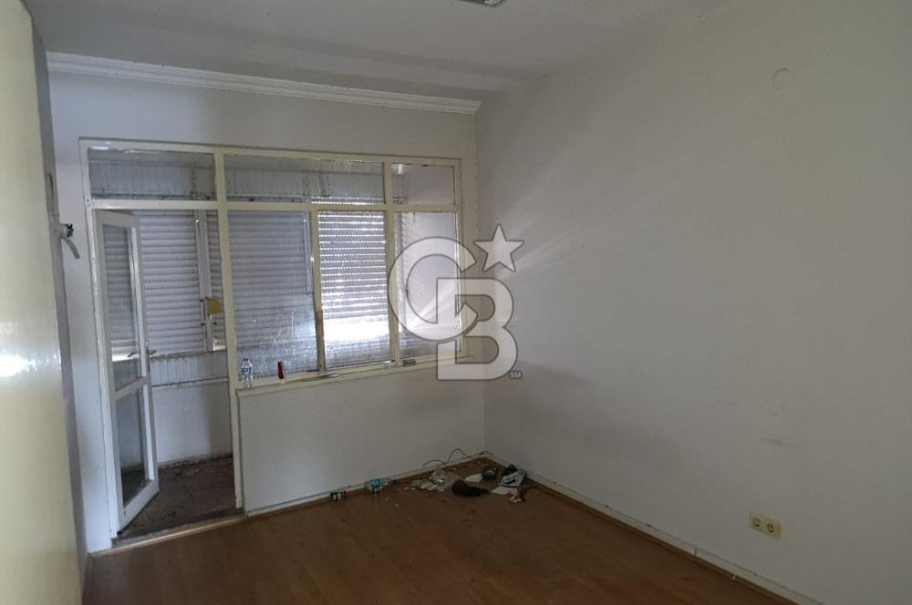 IŞIKLAR CAD. KİRALIK 2+1 DAİRE  120 M2  OFİS YADA MESKEN OLARAK KULLANILABİLİR