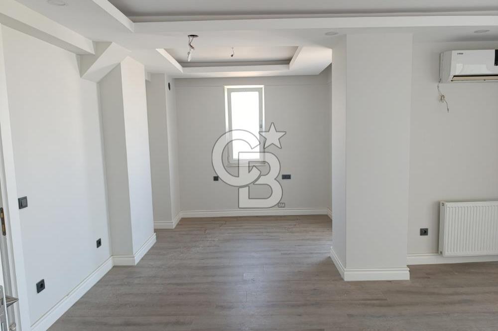 KUŞKAVAĞI’NDA MUHTEŞEM DENİZ MANZARALI SATILIK  3+1 DUBLEX DAİRE 190 M2 