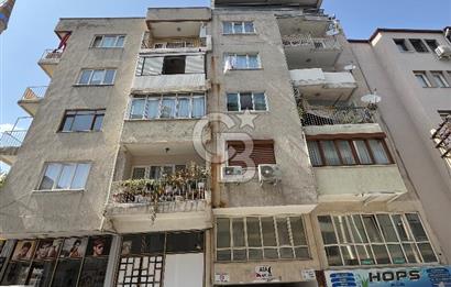 15 Mayıs Mah. Çınar Caddesi Altı 140 M² 3+1 Satılık Daire