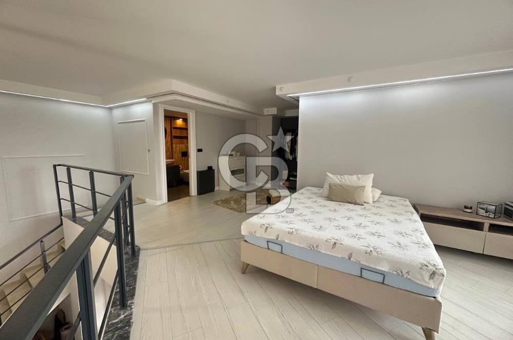 KADIKÖY'DE SATILIK LOFT DAİRE 