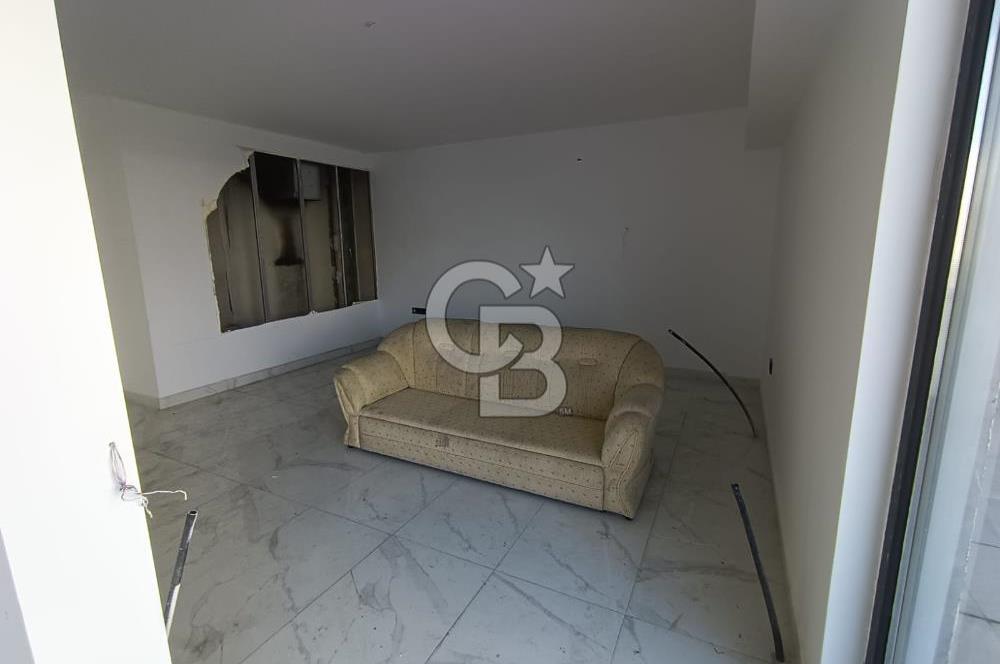 BAĞLICA MERMEROĞLU CAD ÜZERİ 370m² YAPILI TERASLI SATILIK DÜKKAN