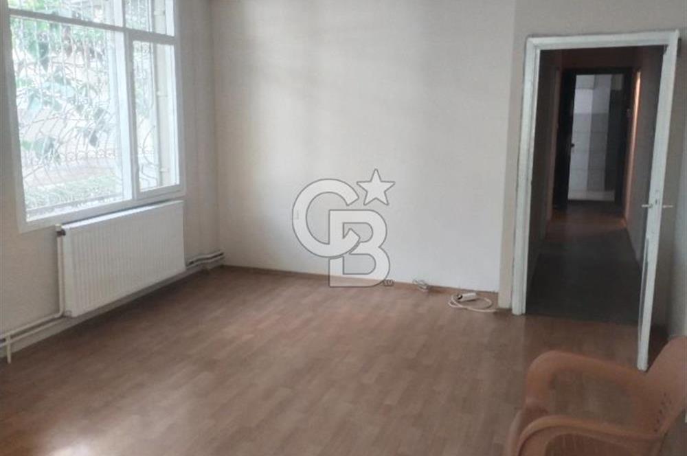 Bostanlı Yusuf Vardar sokakta kiralık 3+1 klasik daire