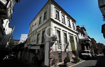 İZMİR BASMANE OTELLER SOKAĞINDA SATILIK OTEL