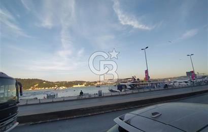 Boğazın İncisi Bebek-Arnavutköy Sahilde 3+1 180 m2 Satılık Yalı Dairesi