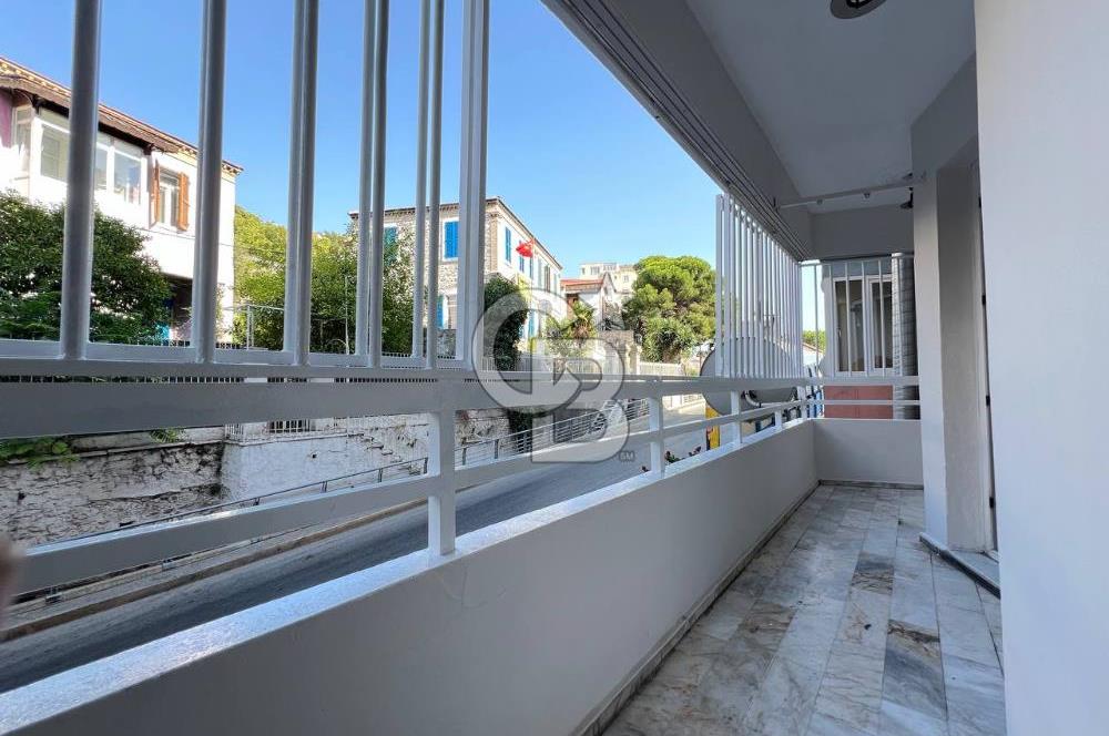 BAYRAKLI SAHİL DE 3+1 TADİLATLI ASANSÖRLÜ SATILIK DAİRE 