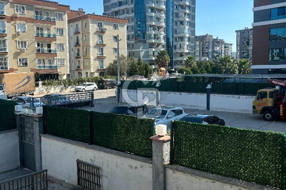 CB Yalı'dan Buca Çamlıkule' de Satılık Lüks 4+1 Tripleks Villa