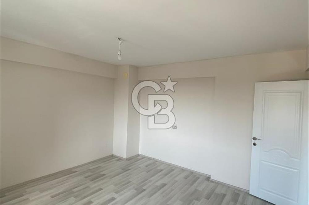 LAPSEKİ MERKEZDE SATILIK 3+1  DAİRE