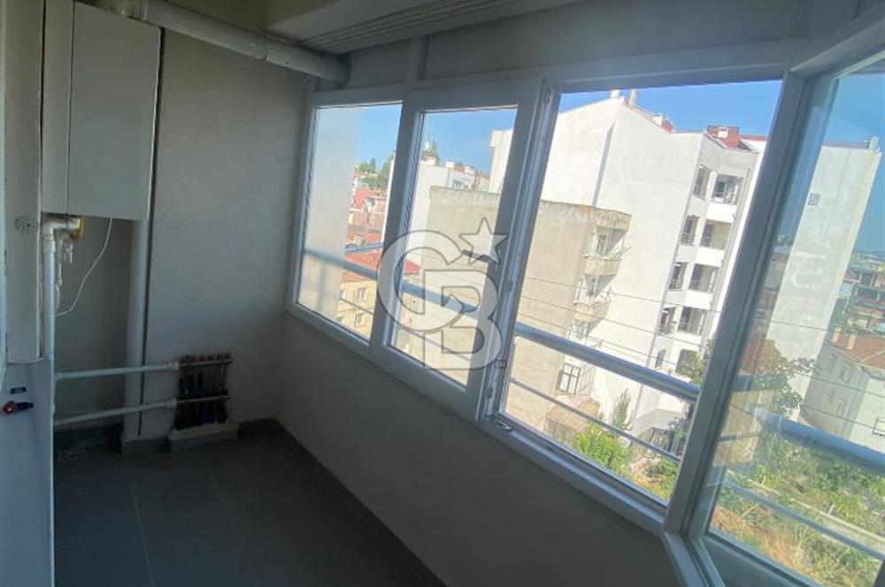 LAPSEKİ MERKEZDE SATILIK 3+1  DAİRE