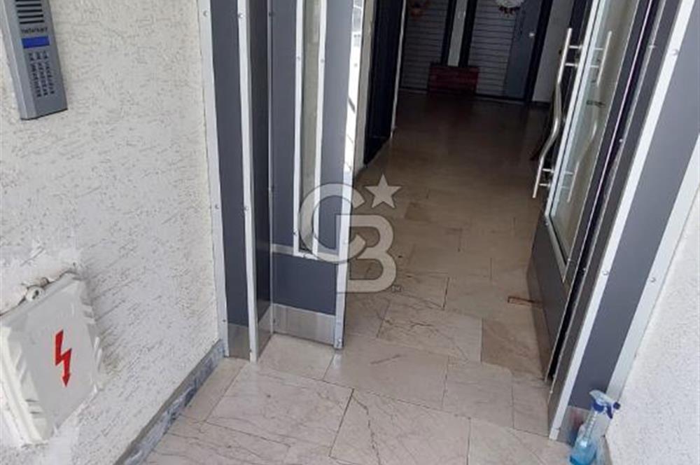 ÇEKMEKÖYDE 1 KAT KONUMUNDA FIRSAT 2+1 SATILIK DAİRE