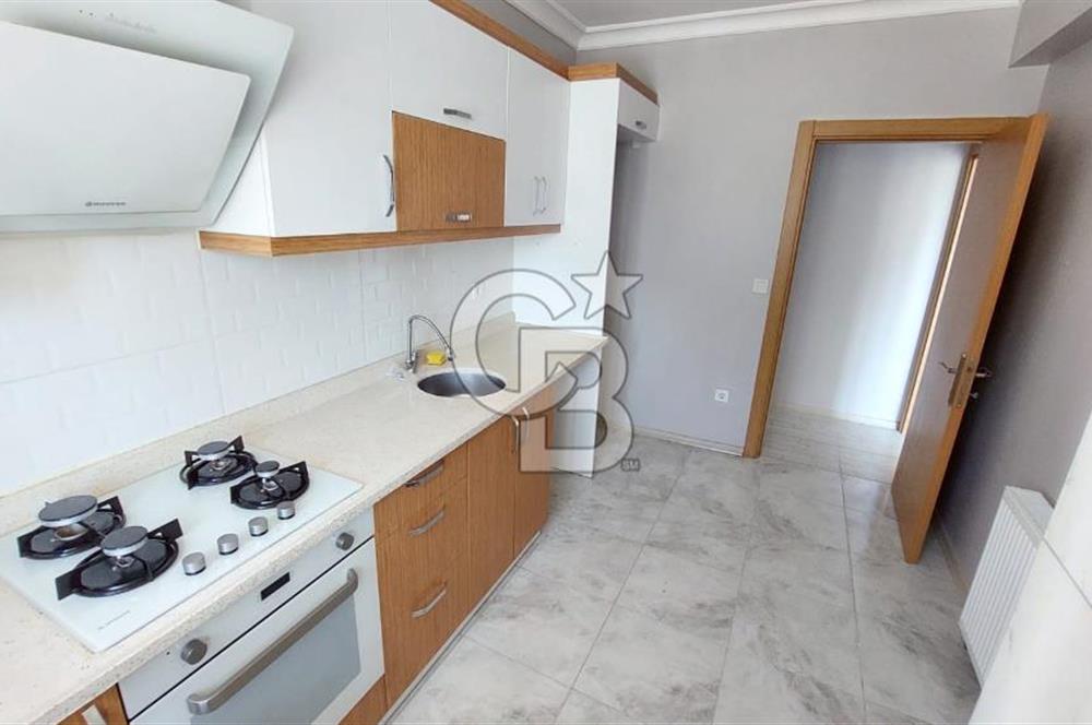 ÇEKMEKÖYDE 1 KAT KONUMUNDA FIRSAT 2+1 SATILIK DAİRE