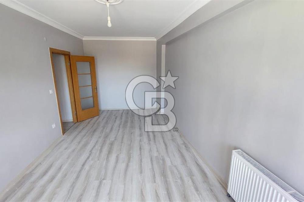 ÇEKMEKÖYDE 1 KAT KONUMUNDA FIRSAT 2+1 SATILIK DAİRE