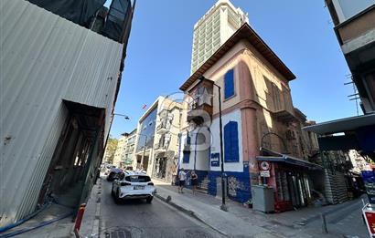 Kiralık Ofis Alsancak 2. Kordonda 3+1 100 m2