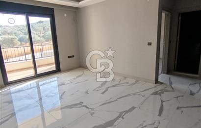 İSKELE MAHALLESİNDE LÜKS BAHÇE KULLANIMLI 1+1 DAİRE