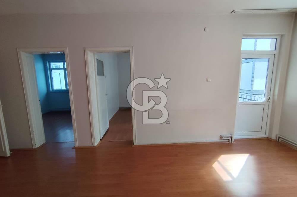 Demetevler Metro Durağına Yürüme Mesafesinde Kiralık 3+1 Daire