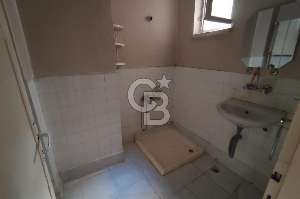 Demetevler Metro Durağına Yürüme Mesafesinde Kiralık 3+1 Daire