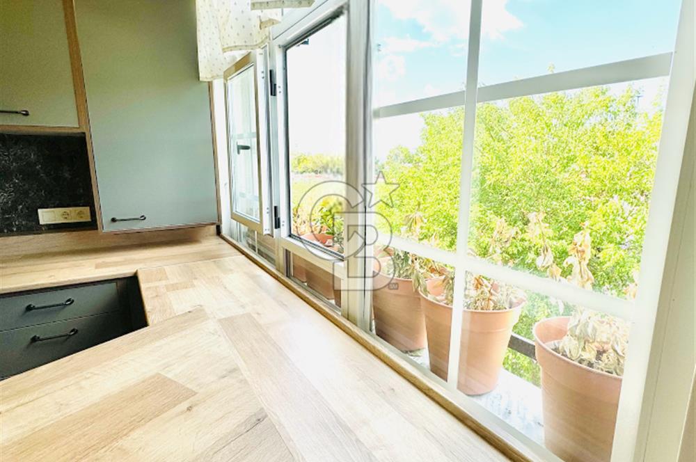 2+1 APARTMENT WITH SEA VIEW AND TERRACE USE IN KALAMIŞ and SUITABLE FOR OFFICE 