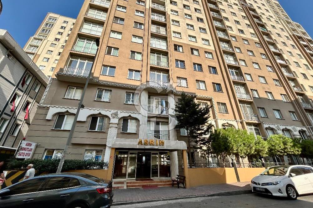 Walking Distance to Metrobus, 2+1 Flat for Rent in Asrın Konutları Site.