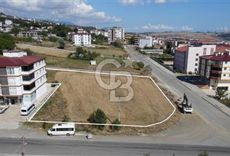 İlkadım Kavacık Bölgesinde Kat Karşılığı Toplam 3355 m2 Arsa