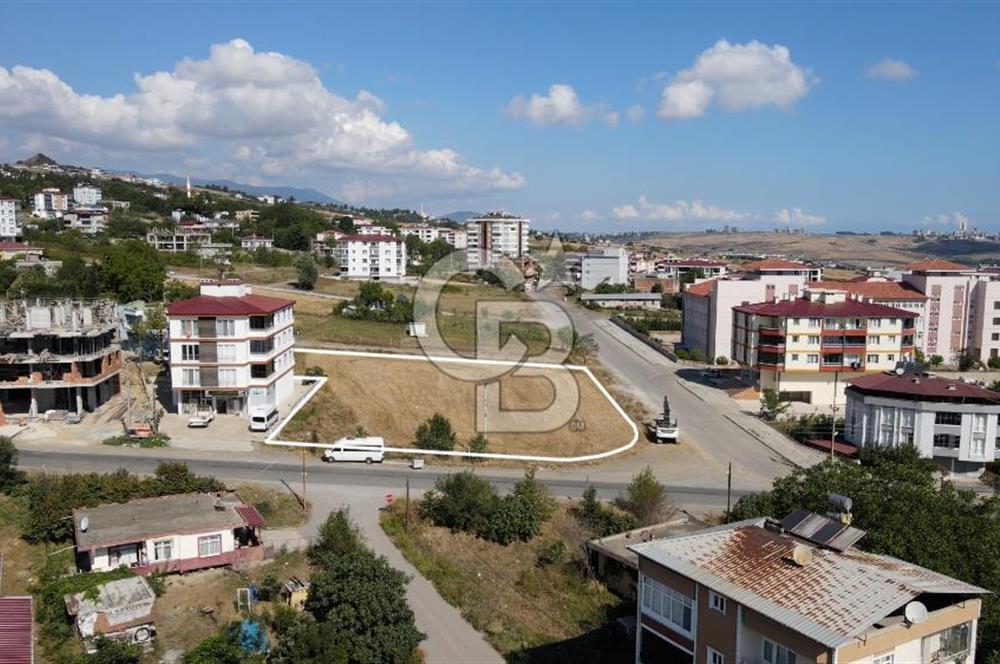 İlkadım Kavacık Bölgesinde Kat Karşılığı Toplam 3355 m2 Arsa