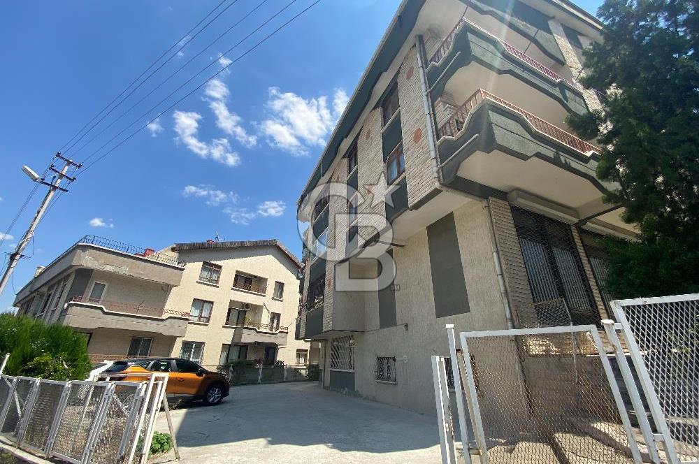 SEYRAN CAD ÜZERİNDE SATILIK BOŞ KOMBİLİ BAKIMLI 120 M2 3+1 DAİRE