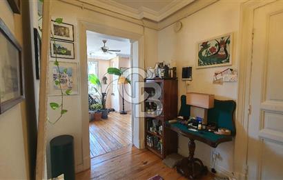 FLAT FOR SALE İN BEYOĞLU WHERE HISTORICAL DISTRICT OF ISTANBUL 