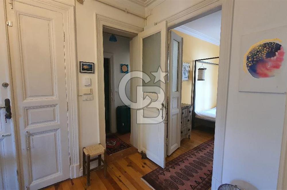 FLAT FOR SALE İN BEYOĞLU WHERE HISTORICAL DISTRICT OF ISTANBUL 