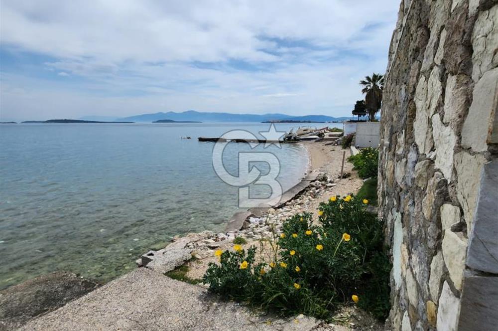 ÇEŞMEALTI;BAHÇELİ, TERASLI, PLAJA 50 METRE SATILIK DUBLEKS VİLLA