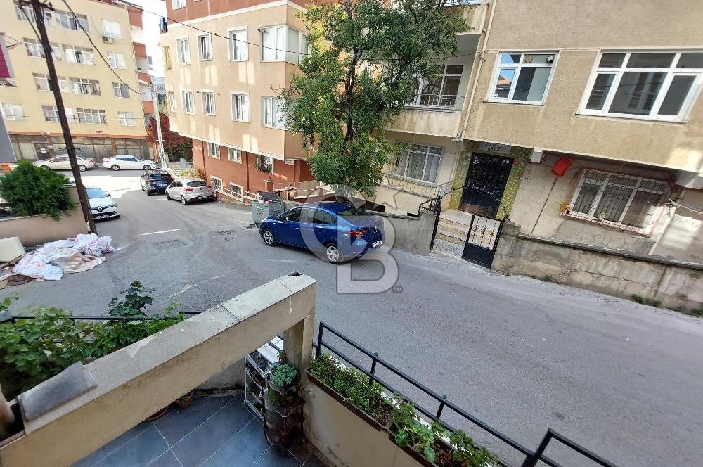 Pendik Aydınlıyolu Caddesi kiralık 2+1 daire içi yeni masrafsız