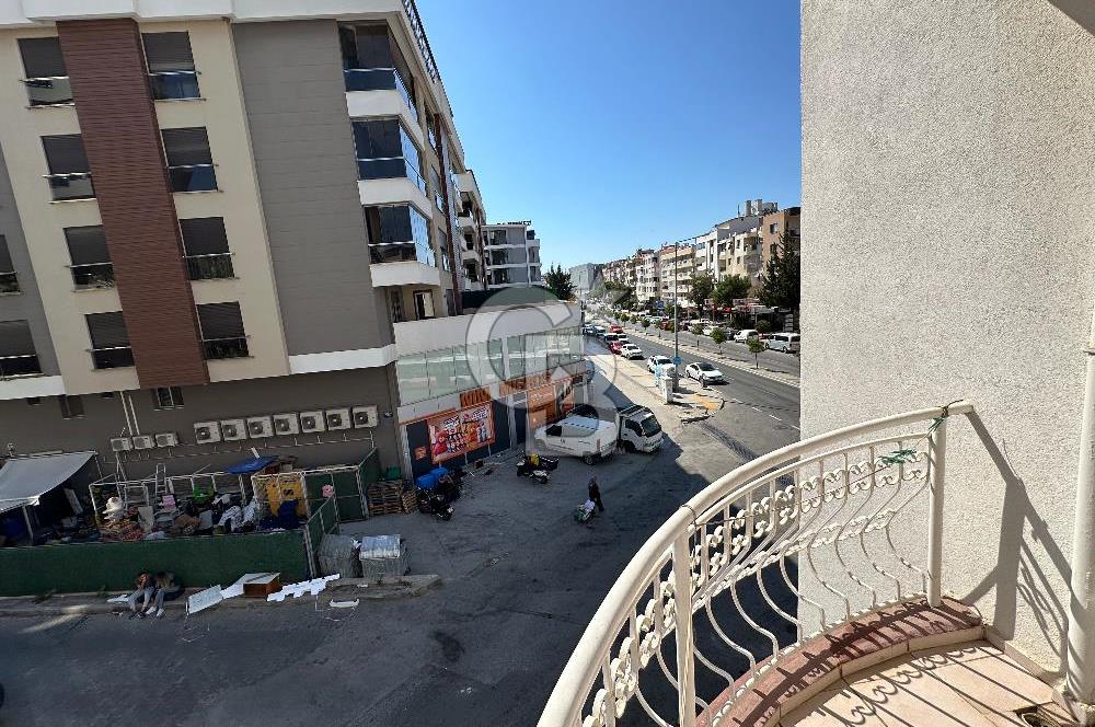 NARLIDERE ILICA MAH. MİTHATPAŞA CADDESİ ÜZERİ YATIRIMLIK DAİRE 180 m2