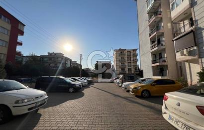 GAZİEMİR DE SİTE İÇERİSİNDE 3+1 TADİLATLI SATILIK DAİRE 