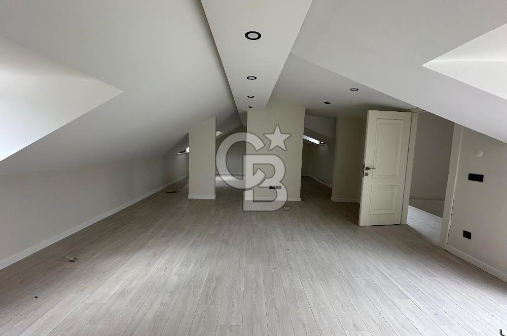 Bolluca'da Orman Manzaralı Kiralık Villa