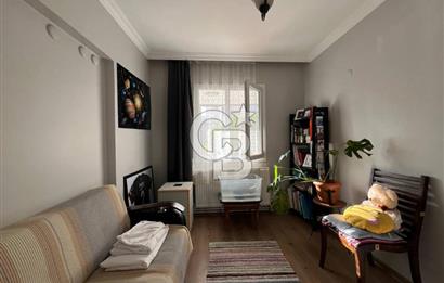 GAZİEMİR DE SİTE İÇERİSİNDE 3+1 TADİLATLI SATILIK DAİRE 