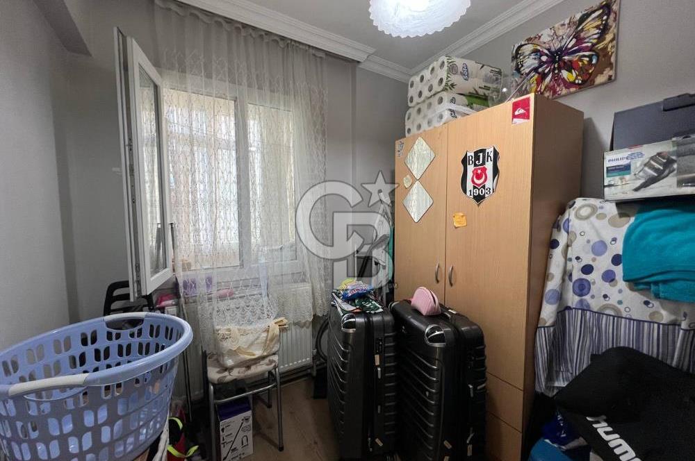 GAZİEMİR DE SİTE İÇERİSİNDE 3+1 TADİLATLI SATILIK DAİRE 