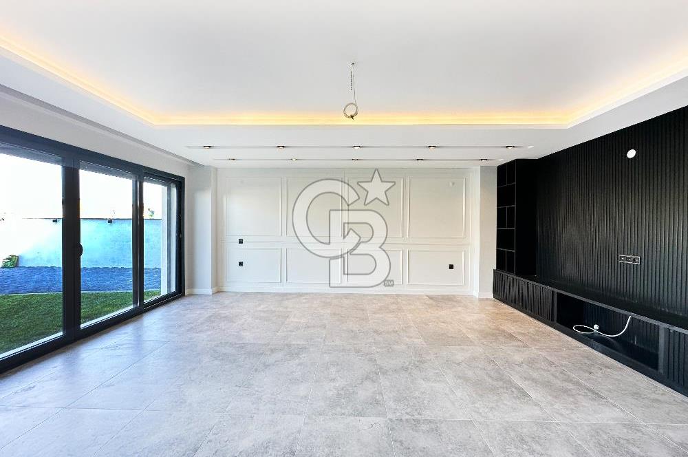 CB EAGLE'Dan YENİ MAH. 3+1 MÜSTAKİL BAHÇE VE HAVUZLU 285m² VİLLA