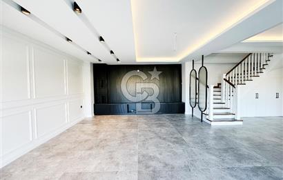 CB EAGLE'Dan YENİ MAH. 3+1 MÜSTAKİL BAHÇE VE HAVUZLU 285m² VİLLA