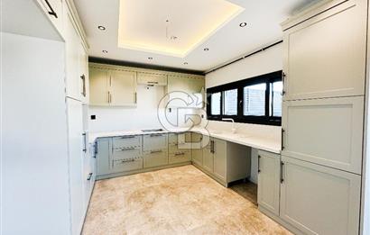 CB EAGLE'Dan YENİ MAH. 3+1 MÜSTAKİL BAHÇE VE HAVUZLU 285m² VİLLA