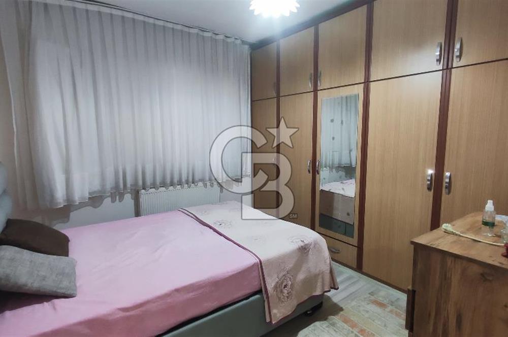 BUCA İNÖNÜ MAHALLESİNDE ARA KAT  DOĞALGAZLI SATILIK DAİRE