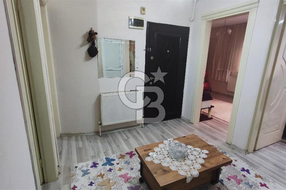 BUCA İNÖNÜ MAHALLESİNDE ARA KAT  DOĞALGAZLI SATILIK DAİRE