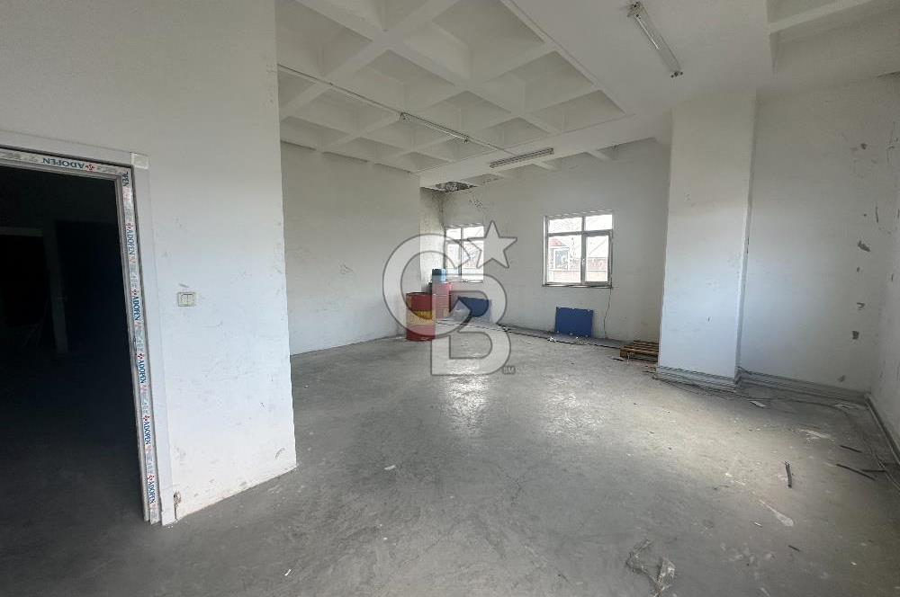 Beylikdüzü OSB Kiralık 800m2 Fabrika Katı