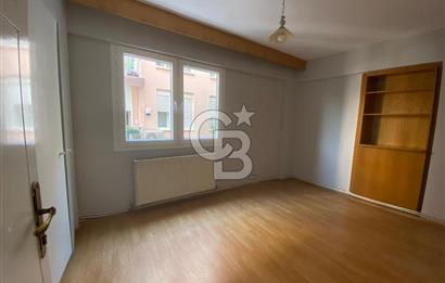 BORNOVA MERKEZDE METROYA 2 DK MESAFEDE 3+1 KİRALIK DAİRE