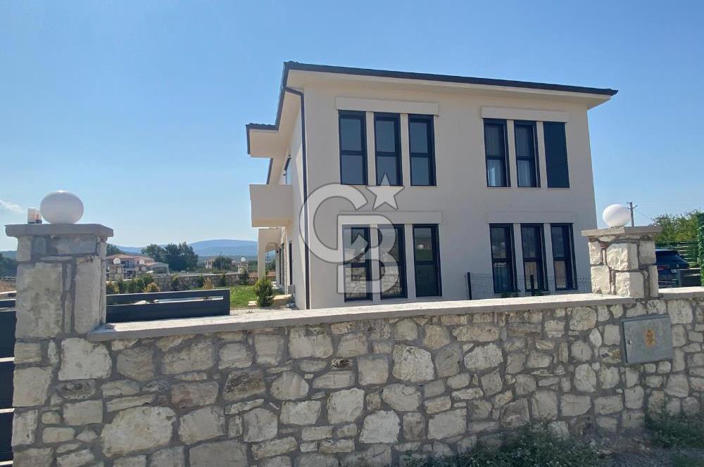 Urla Kuşçular'da Yüzme Havuzlu Villa