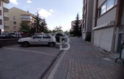 Dikmen Mürsel Uluç Türkop Sitesi'nde 3+1 Satılık Daire