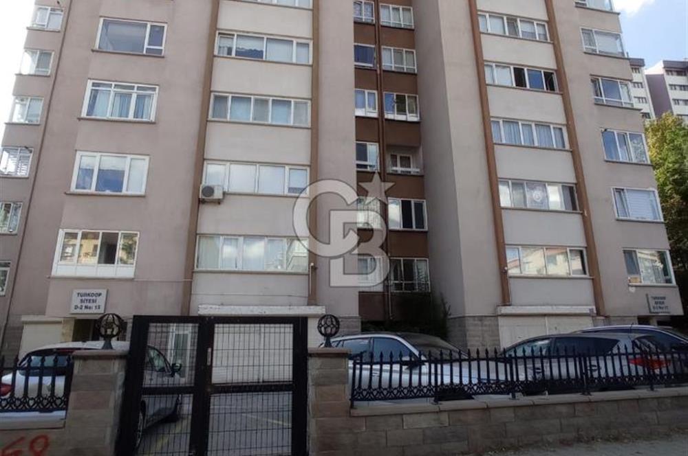 Dikmen Mürsel Uluç Türkop Sitesi'nde 3+1 Satılık Daire