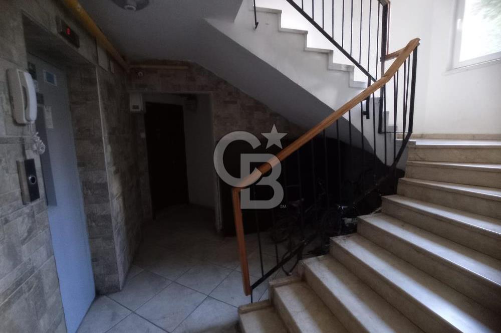 Dikmen Mürsel Uluç Türkop Sitesi'nde 3+1 Satılık Daire