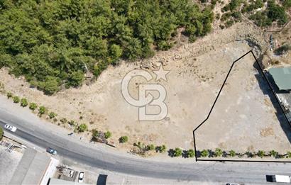 BORNOVA GÖKDERE ANA YOLA 34 METRE CEPHELİ SATILIK TARLA