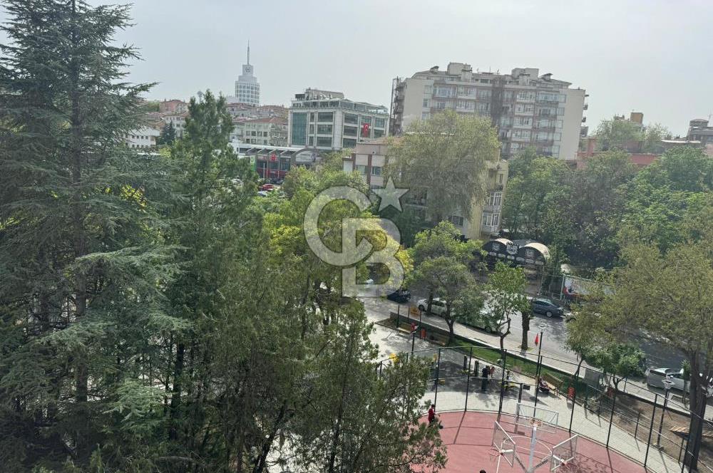 ESAT BAŞÇAVUŞ SOKAK'TA 3+1 KİRALIK DAİRE