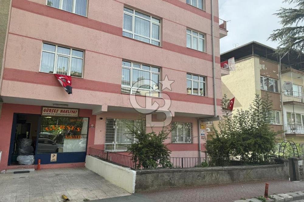 ESAT BAŞÇAVUŞ SOKAK'TA 3+1 KİRALIK DAİRE