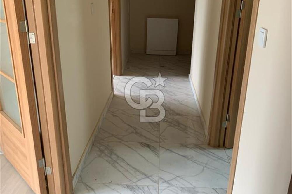 MALTEPE AYDINEVLERDE PAMİLİA SİTESİ MARMARA ÜNİVERSİTE Y.2+1 SATILIK DAİRE